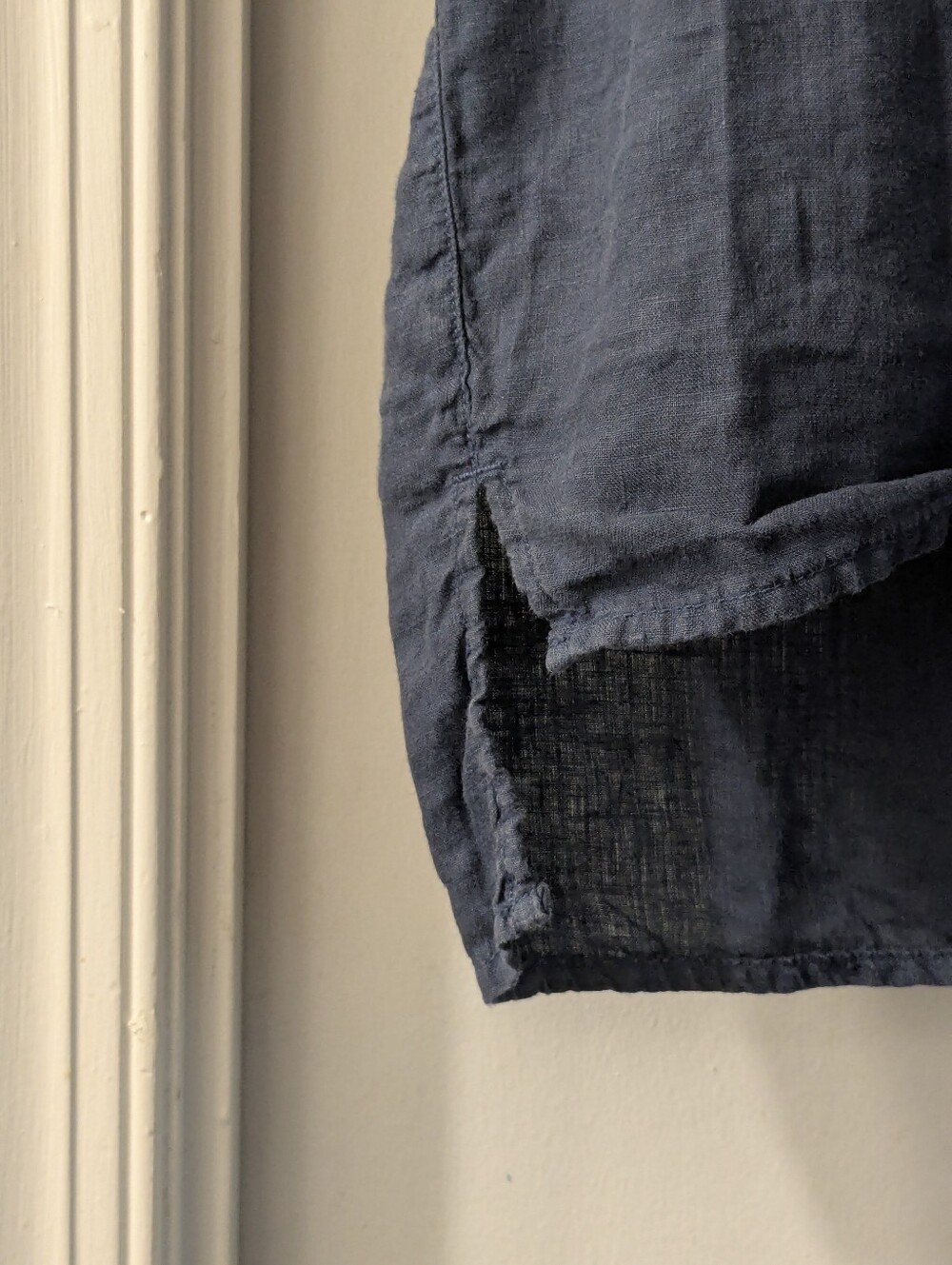 Tahari Linen Blouse - Picture 3 of 8